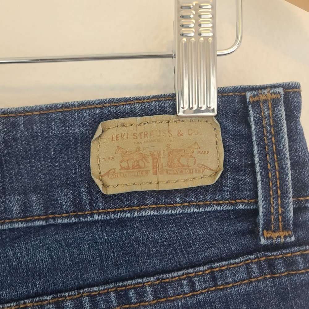 Levis 526 Blue Jeans Womens Sz 6 Slender Boot Cut Medium Wash Work Western Rodeo - Picture 7 of 12